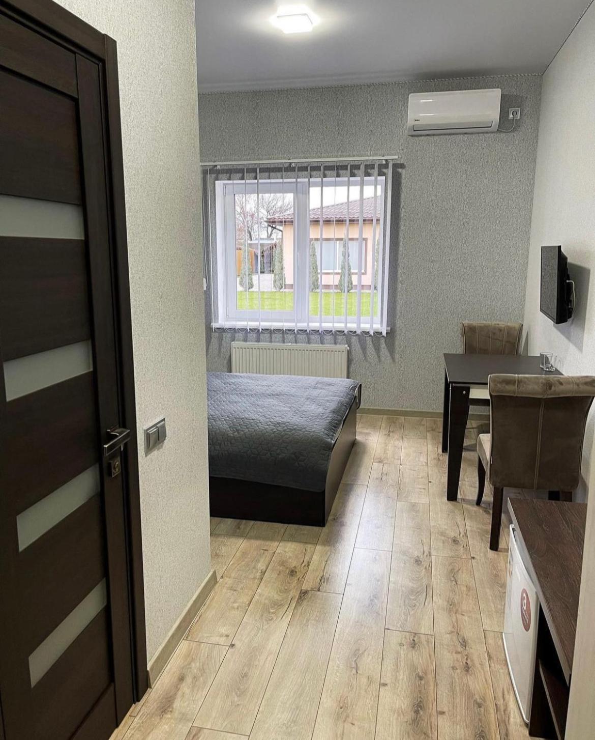 Ні Пуху, Ні Пера! Hotel Reshetylivka ภายนอก รูปภาพ