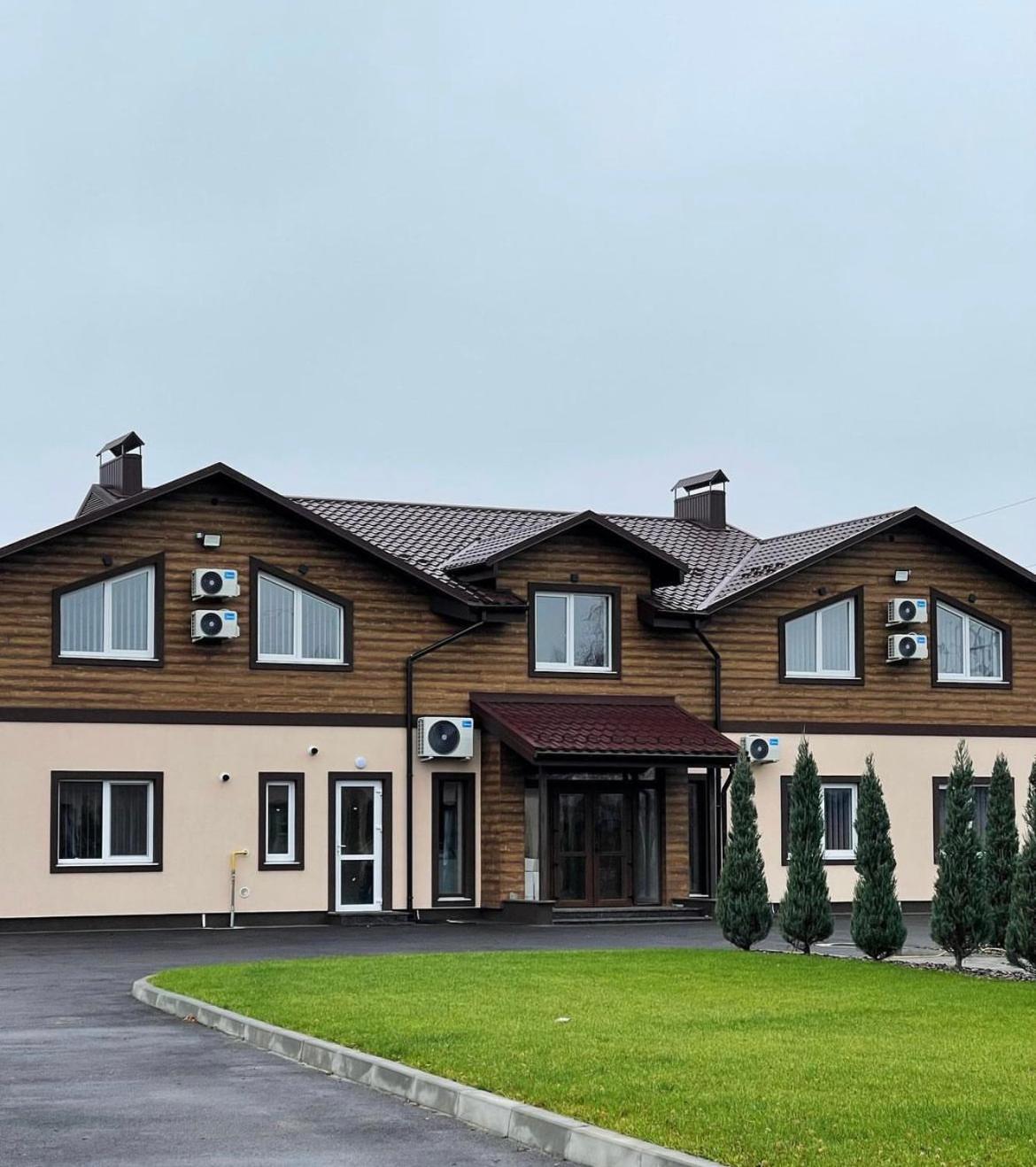 Ні Пуху, Ні Пера! Hotel Reshetylivka ภายนอก รูปภาพ